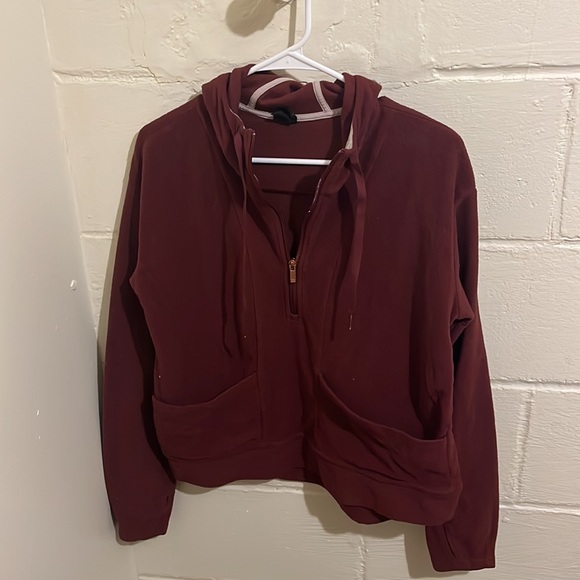 maroon fleece quarter-zip - Picture 2 of 5